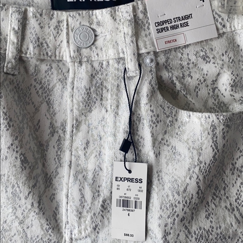 NWT high waisted metallic print straight pants - Picture 2 of 4
